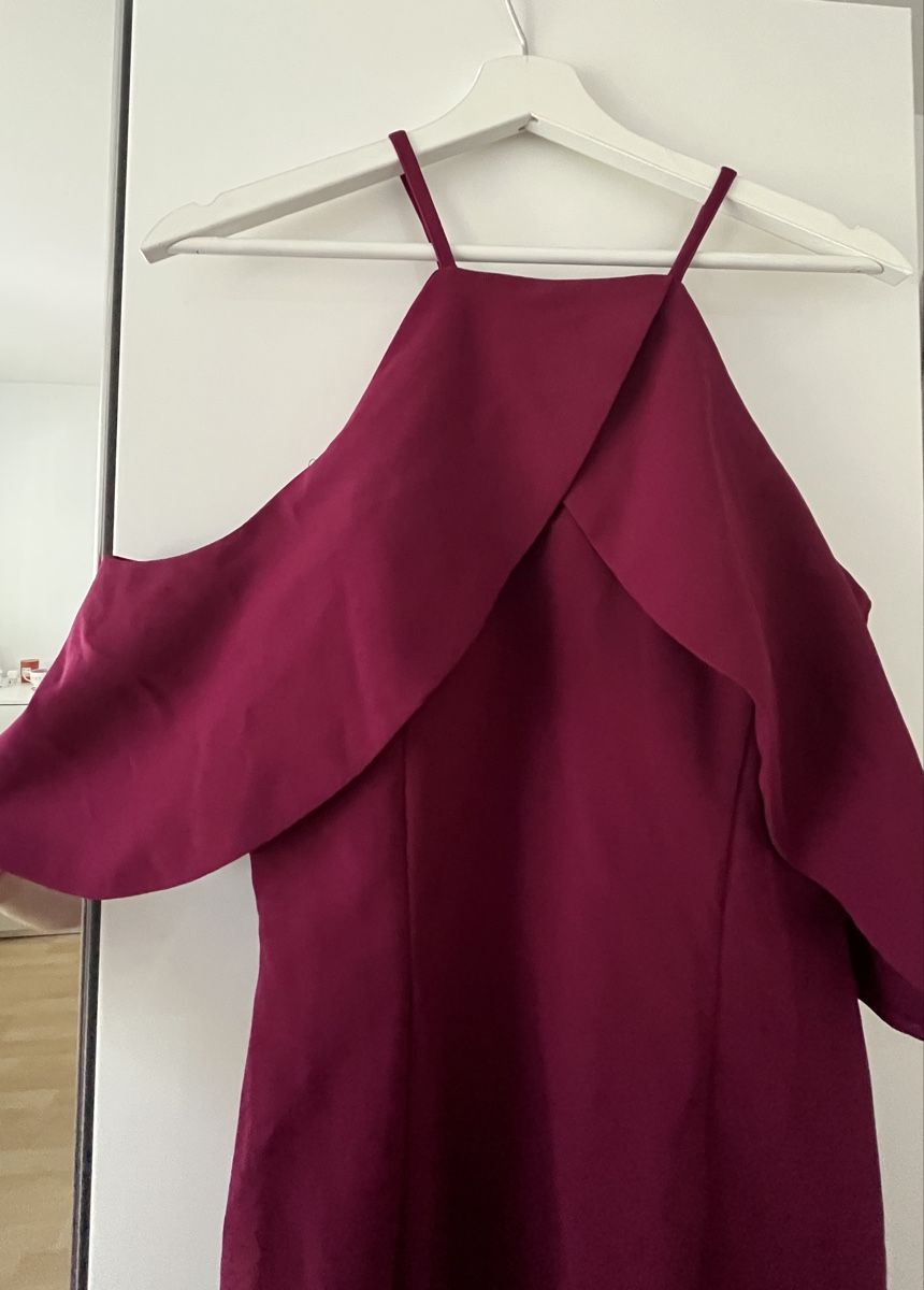 Vestiti: Bordeaux Kleid – Nuovo (secondo la descrizione) da Nussbaumen AG venduto da c.4 1