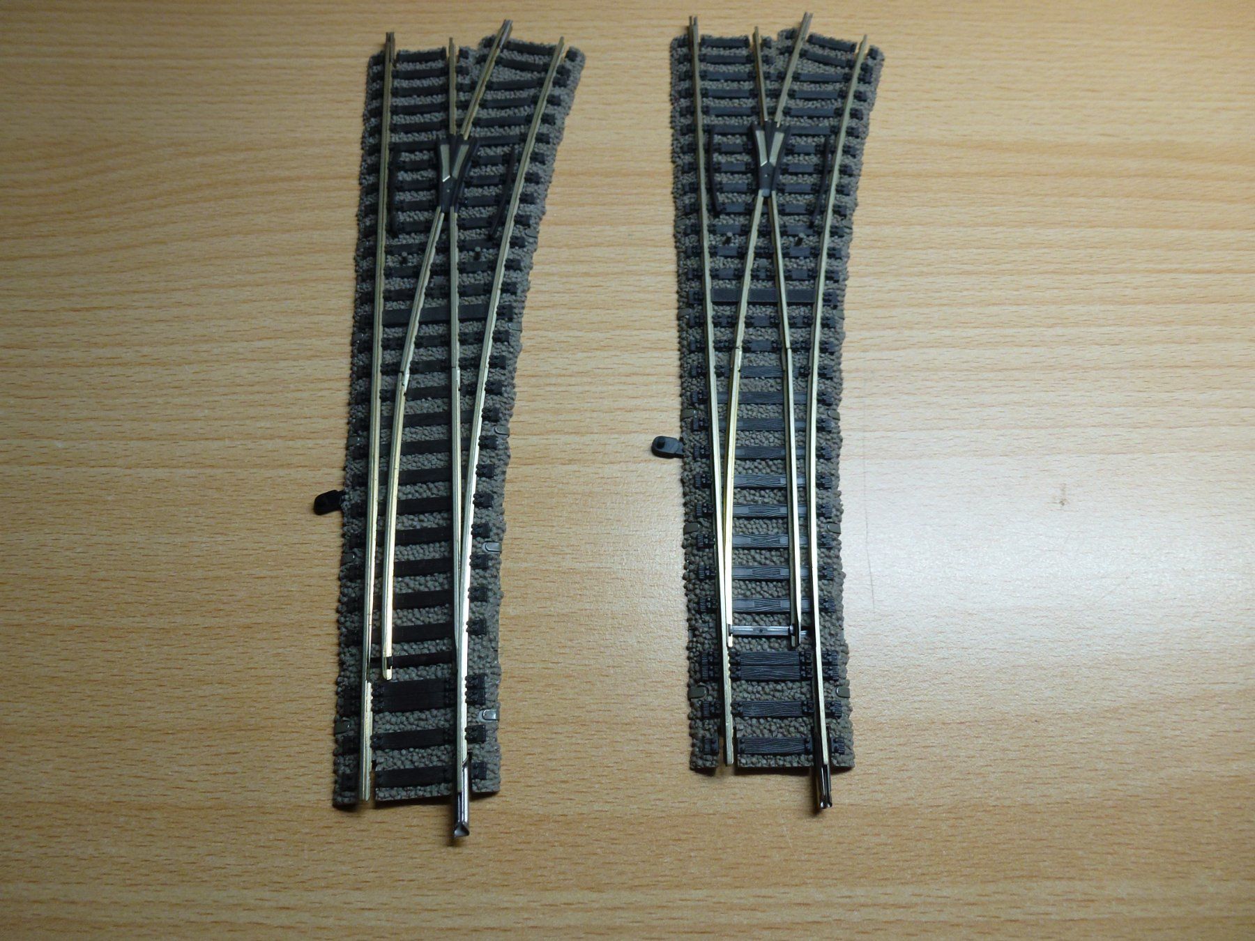 Fleischmann Modelleisenbahnen: Fleischmann H0 Profigleis 2xWeiche rechts 6140 – Gebraucht aus Hombrechtikon von Se9