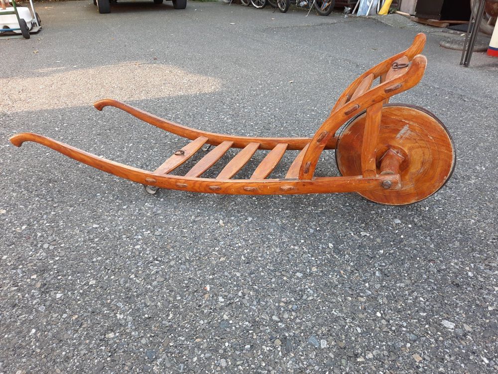 Alte Schubkarre aus Holz Kaufen auf Ricardo