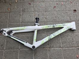 UMF Hardy DJ Team Dirtbike-Rahmen 26 Zoll gebraucht.