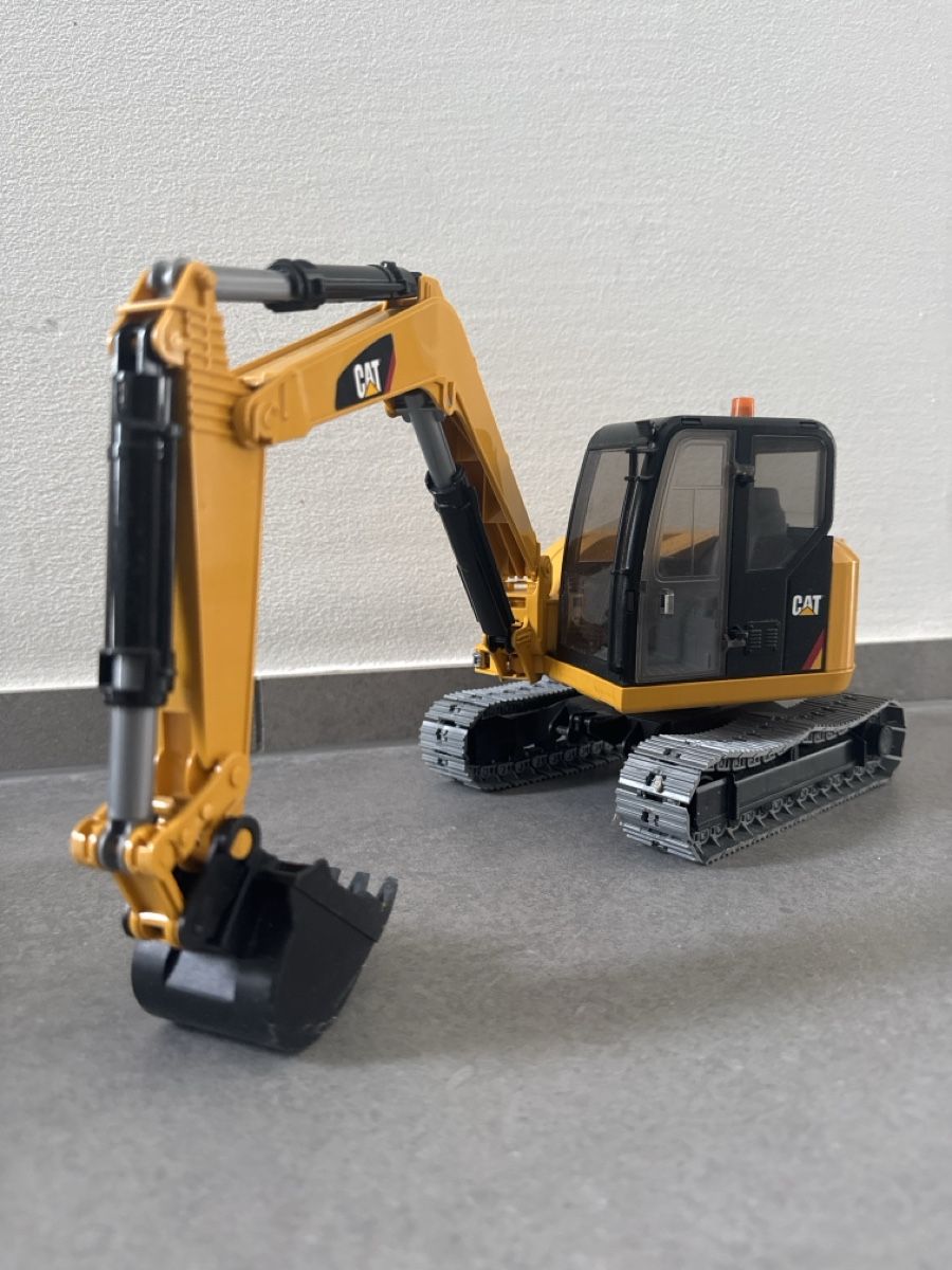 Bruder Jouets: Bagger von Bruderer – D'occasion à Hettlingen par Mariy555 1