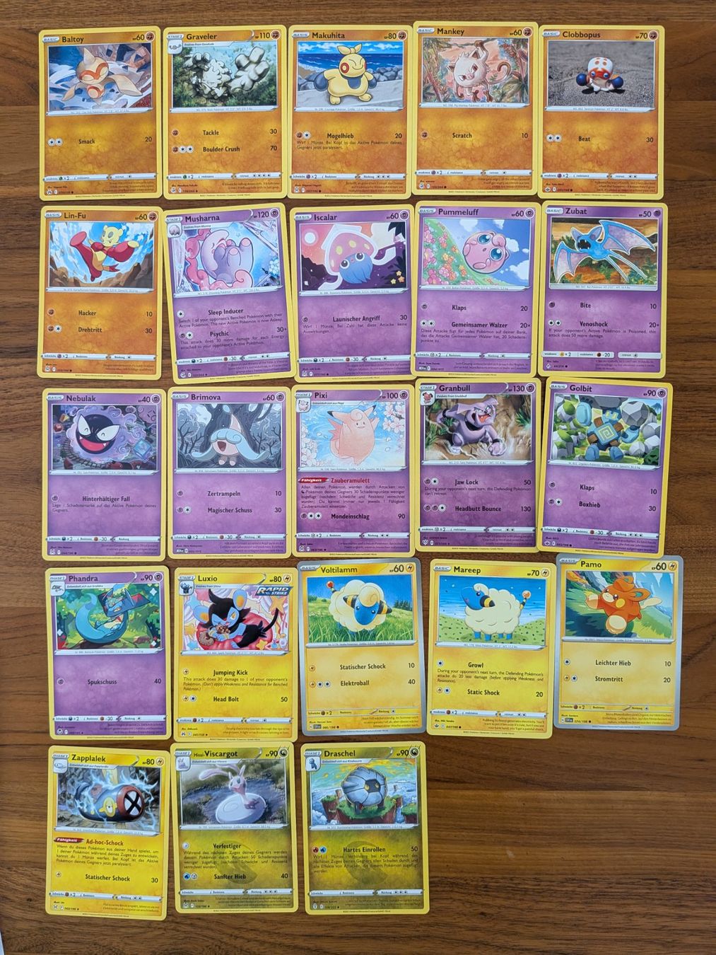 Pokémon Carte collezionabili: 21Pokemon Karten – Usato da Flawil venduto da Salmantino