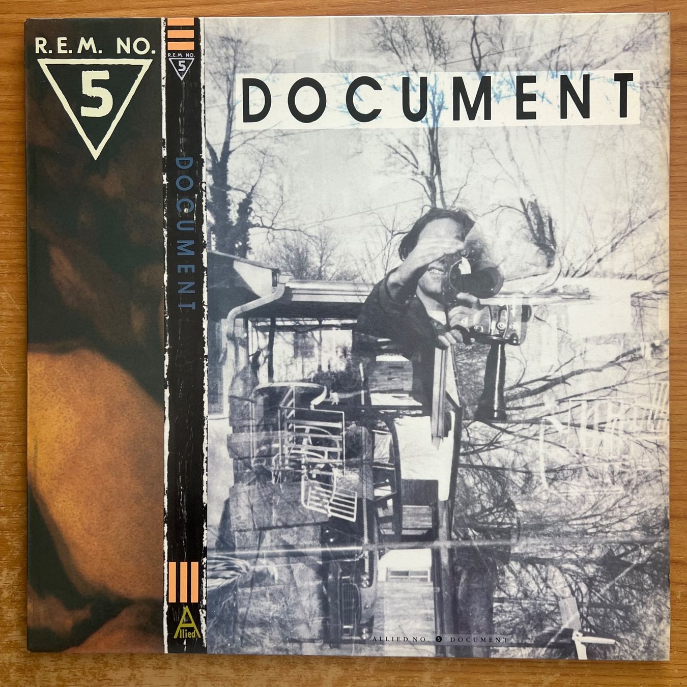 Schallplatten: R.E.M. - Document / 1. NL-Press. 1987 - TOP – Gebraucht aus Gais von soundcave57