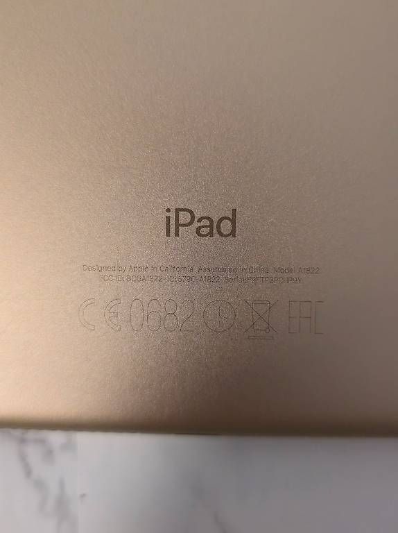 Apple Tablet PC: iPad  | 128GB | Wi-Fi – Usato da Renens VD venduto da MTD2211 5