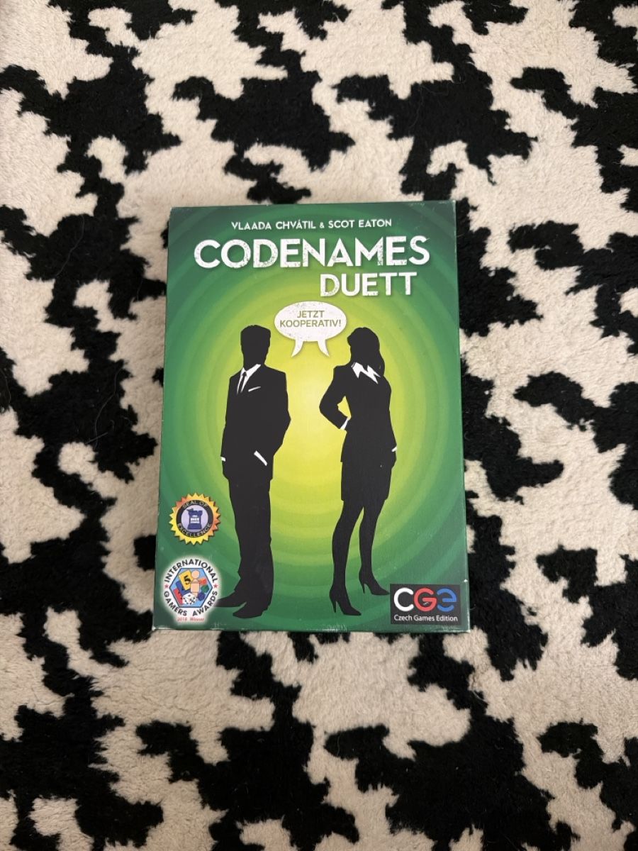 Jeux: Codenames Duett – D'occasion à Zürich par by.mr.evans