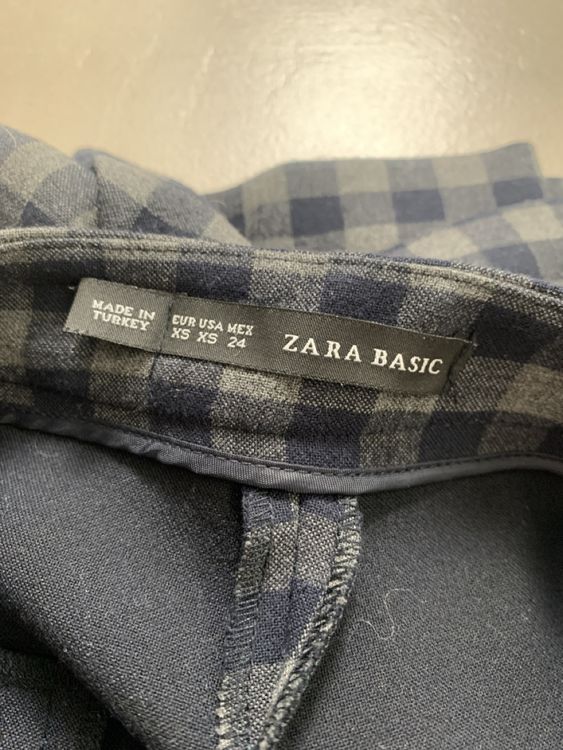 Zara Pantaloni: Trafaluc collection shorts summer size XS – Nuovo e nell'imballaggio originale da Bern venduto da fra_cjd9 2