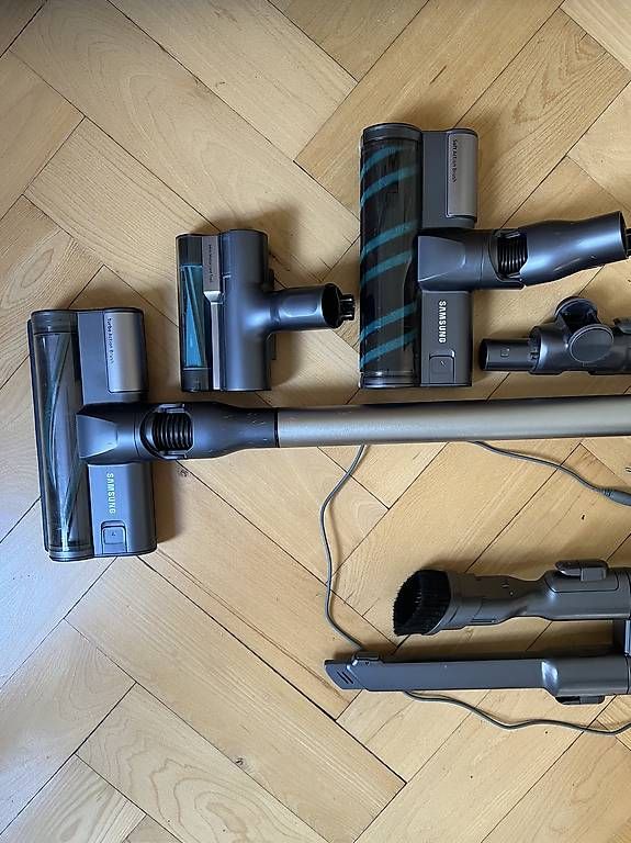 Samsung Aspirateurs & Accessoires: Akku Staubsauger – D'occasion à Zürich par Lukas086 1