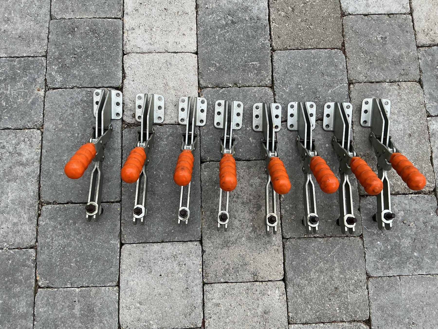 Tutti gli attrezzi: Kniehebelklemmen – Usato da Oerlingen venduto da John6930