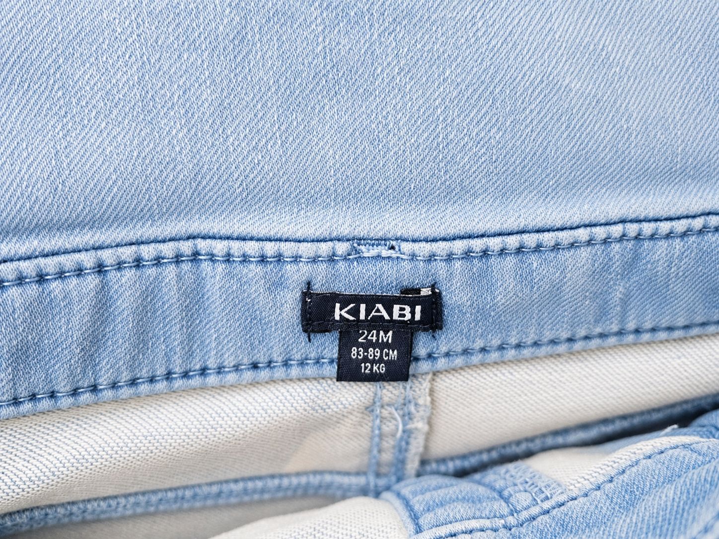 Pantalons: Kurze Denim Hose 86 – Neuf (Voir description) à Zürich par Kris8050 2