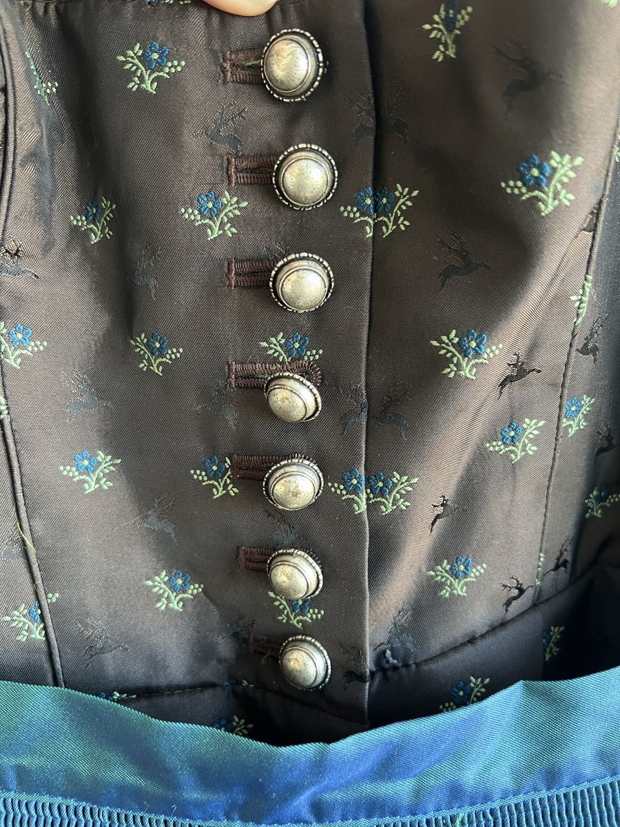 Krüger Kleider: Original Dirndl, Marke Peter Anderl, Grösse 38 - Top! – Gebraucht aus Zuchwil von Duygu3506 2