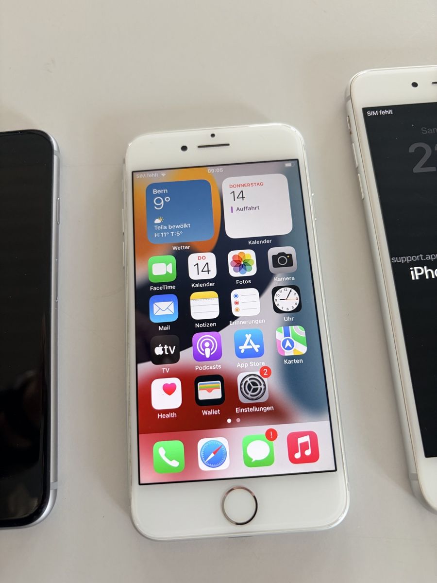 Apple Telefoni cellulari / Smartphones: 3 x iPhone – Usato da Herrliberg venduto da Julianopie 3