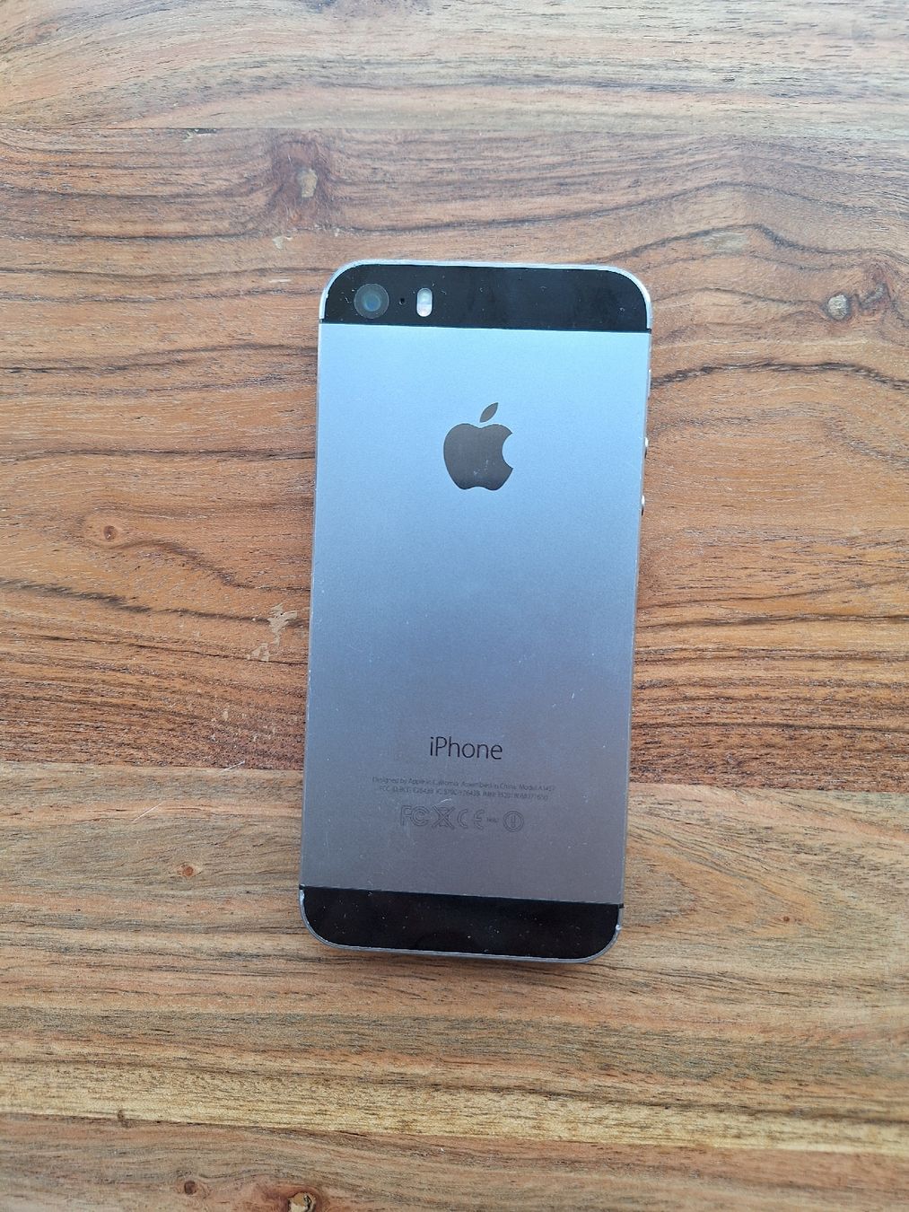 Apple Telefoni cellulari / Smartphones: IPhone 5 – Usato da Wilen (Sarnen) venduto da afl_lc58