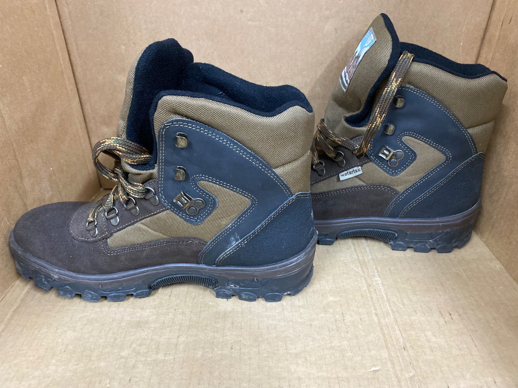 Everest Scarpe da uomo: Wanderschuhe Grösse 43 Marke Everest – Usato da Eschlikon TG venduto da ArtRec 2