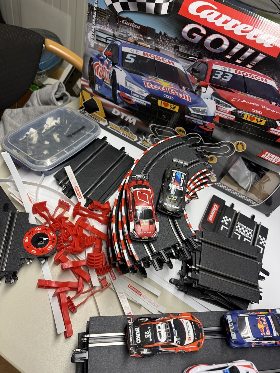 Carrera Circuits: Carrera Go Rennbahn – Défectueux à Horriwil par Carrera68 1