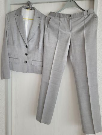 Eleganter Hosenanzug von Navyboot