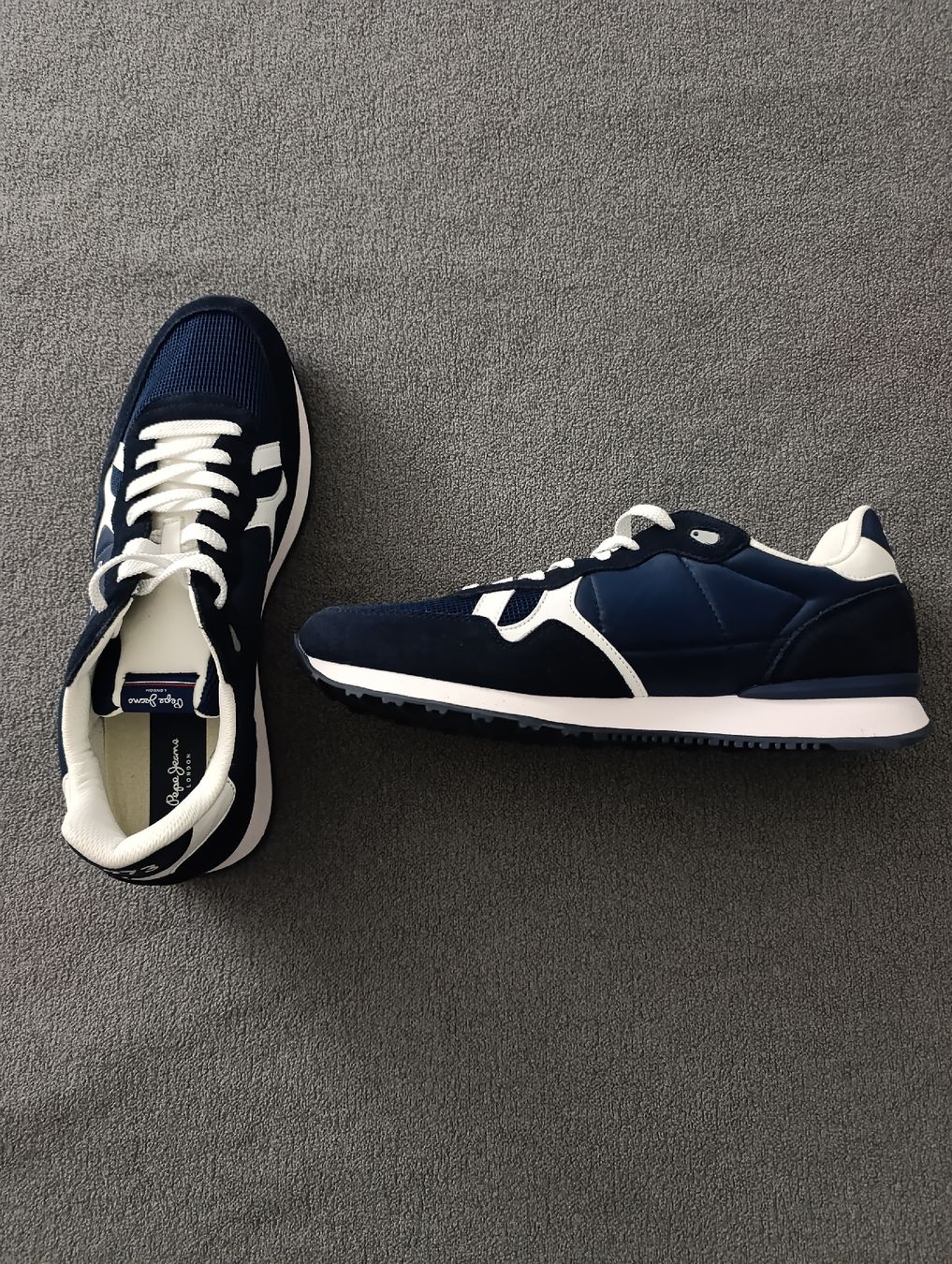 Pepe Jeans Scarpe da uomo: Neue Sneaker Pepe Jeans – Nuovo e nell'imballaggio originale da Stäfa venduto da Phenomenom