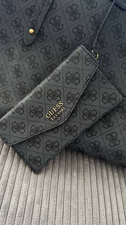Borse da donna: Guess Taschen-Set in Schwarz – Usato da Widnau venduto da ali_t96f 2