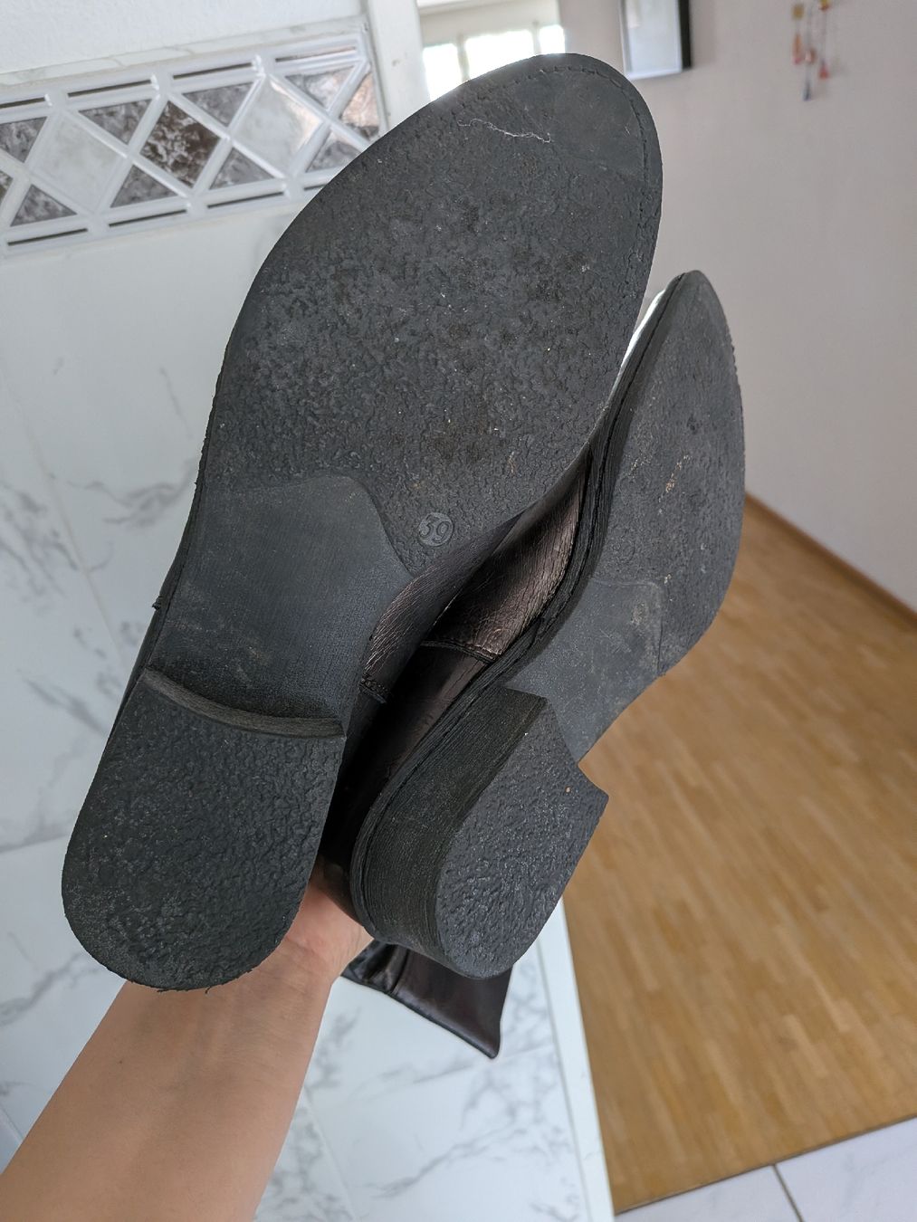Scarpe da donna: Kupfer Lackstiefel Grösse 39 – Usato da Basel venduto da JJ.Elena 4