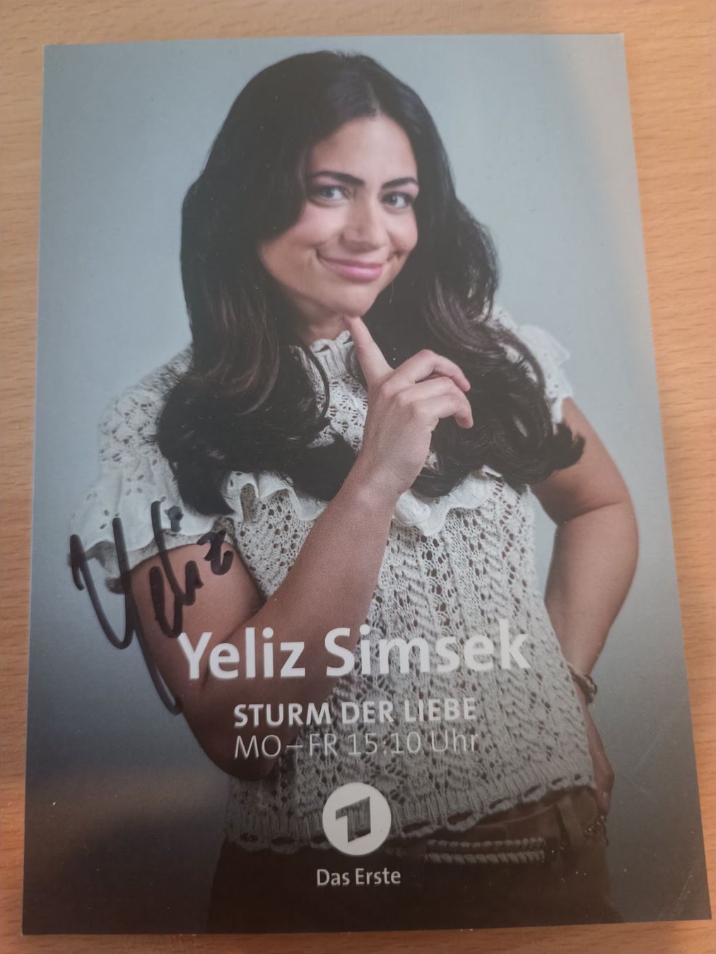 Autografi: Yeliz Simsek - handsigniert – Usato da Menziken venduto da Artographs