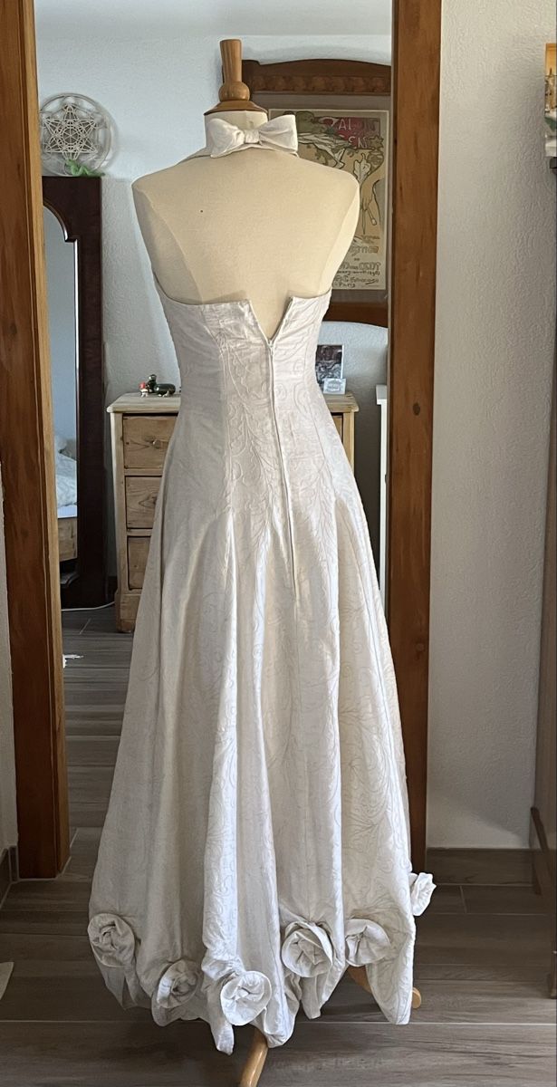 Vestiti: Robe 100% Soie – Usato da Euseigne venduto da so.ART 1