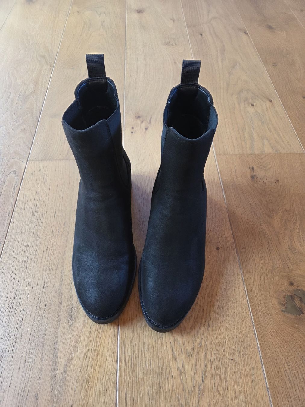 Damenschuhe: Bottines noires en daim, taille 38 – Neu (gemäss Beschreibung) aus Praz-de-Fort von val_j9xs