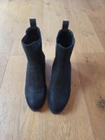 Bottines noires en daim, taille 38