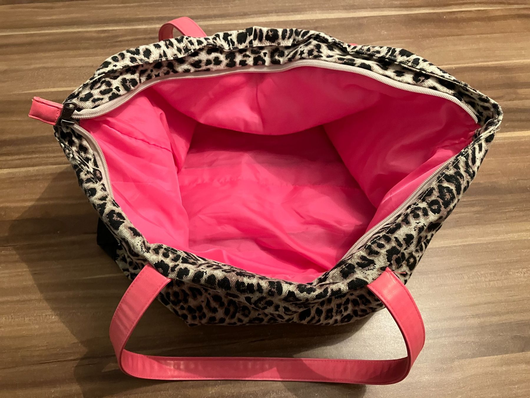 Borse da donna: Tasche von Vingino – Nuovo (secondo la descrizione) da Niederuzwil venduto da Sandy8w 3