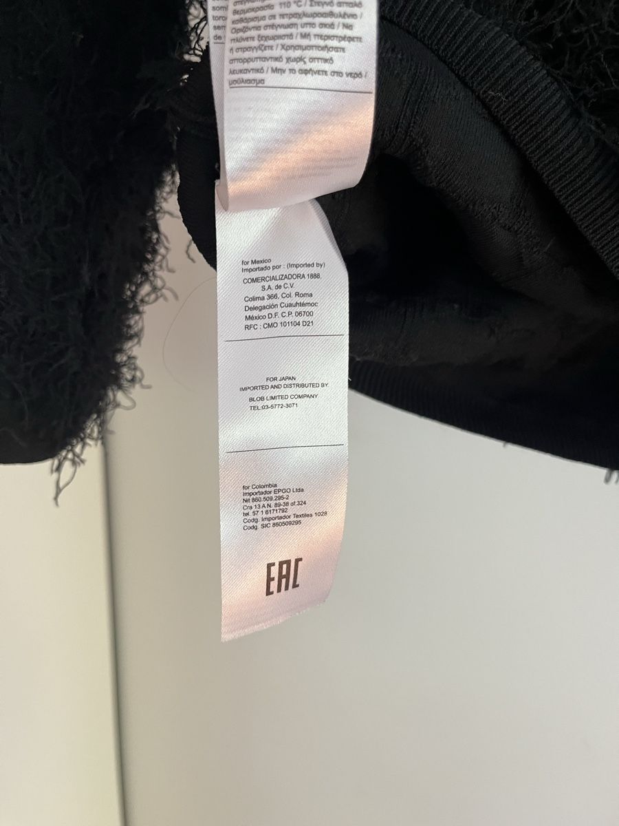 Stefanel Maglioni & Felpe: Stefanel Pullover schwarz mit Fransen Grösse M neuwertig – Usato da Zürich venduto da Closetbesties 3