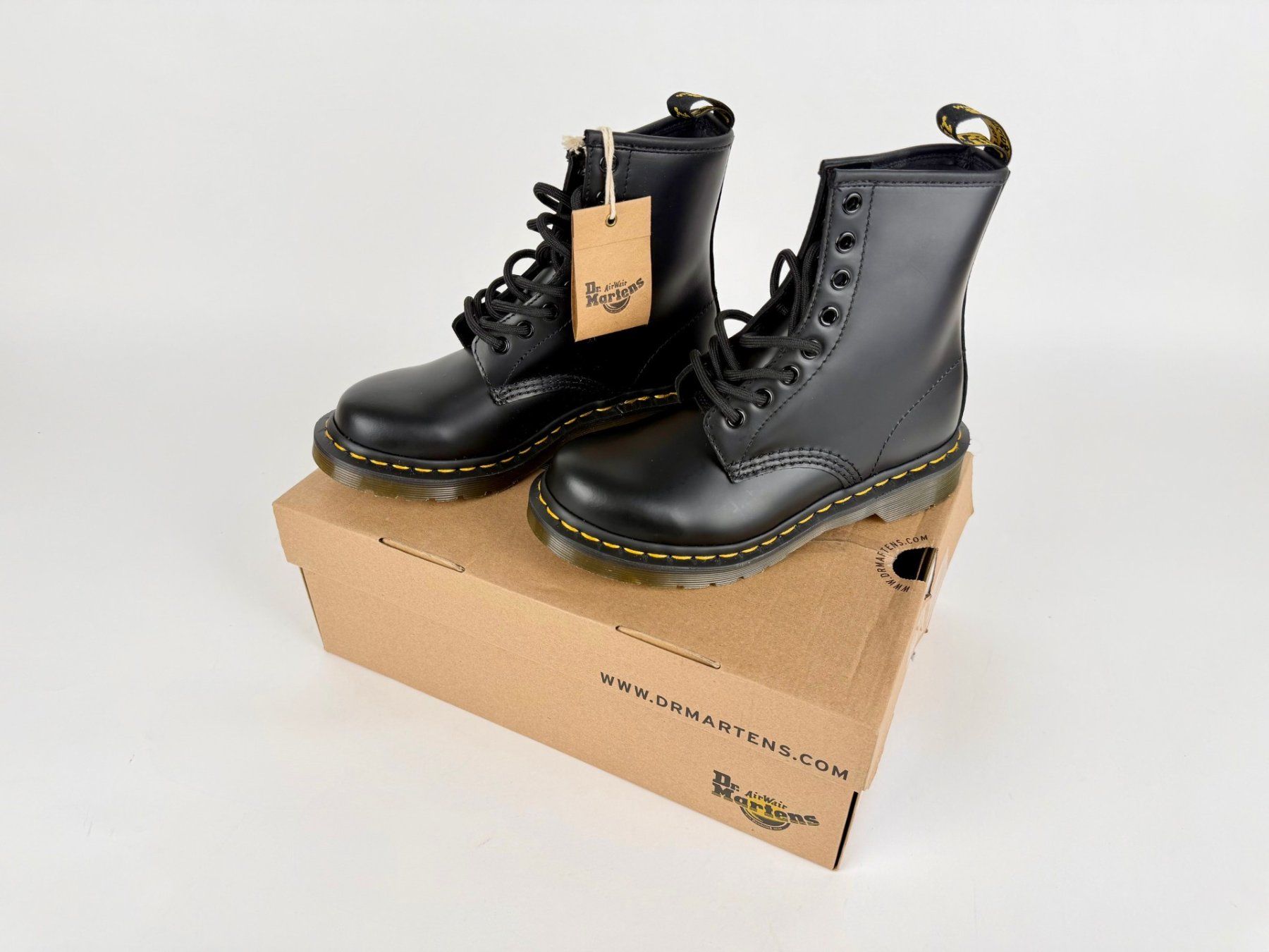 Dr. Martens Scarpe da donna: Dr. Martens Stiefel – Nuovo (secondo la descrizione) da Urtenen-Schönbühl venduto da Restwert_Schoenbuehl