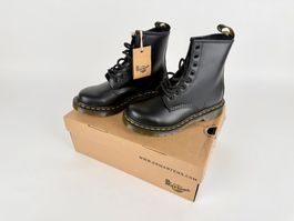Dr. Martens Stiefel