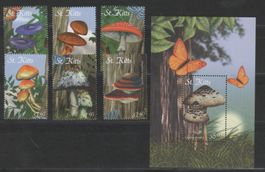 St.Kitts 2001 "Pilze" Block und Satz ** Katalogwert: 14.00 €