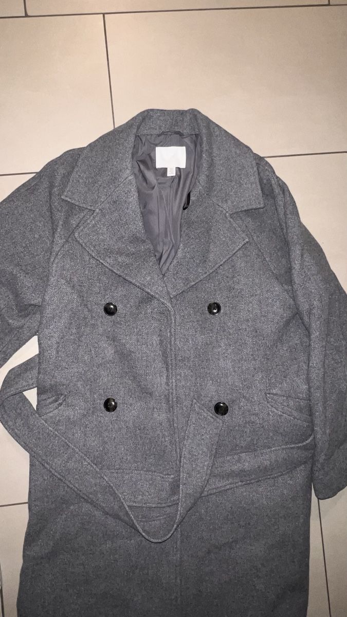 H&M Manteaux: Wollmantel H&M Grösse S – Neuf (Voir description) à Jona par ste_9pv9 2