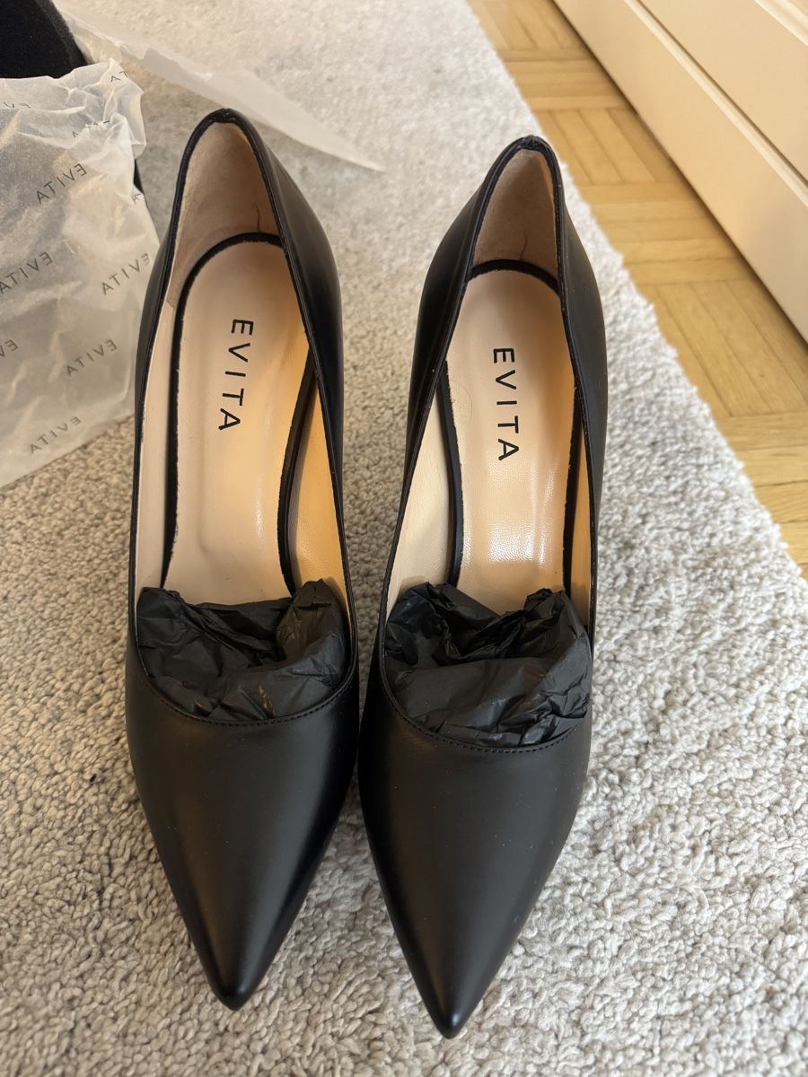 Scarpe da donna: Ungetragene Leder Highheels – Nuovo e nell'imballaggio originale da Zürich venduto da smi_57ql