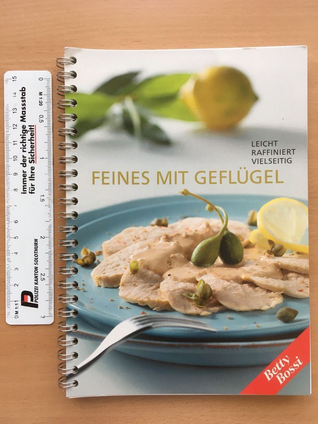 Bücher: Feines mit Geflügel; Betty Bossi – Neu (gemäss Beschreibung) aus Grenchen von Kogi7