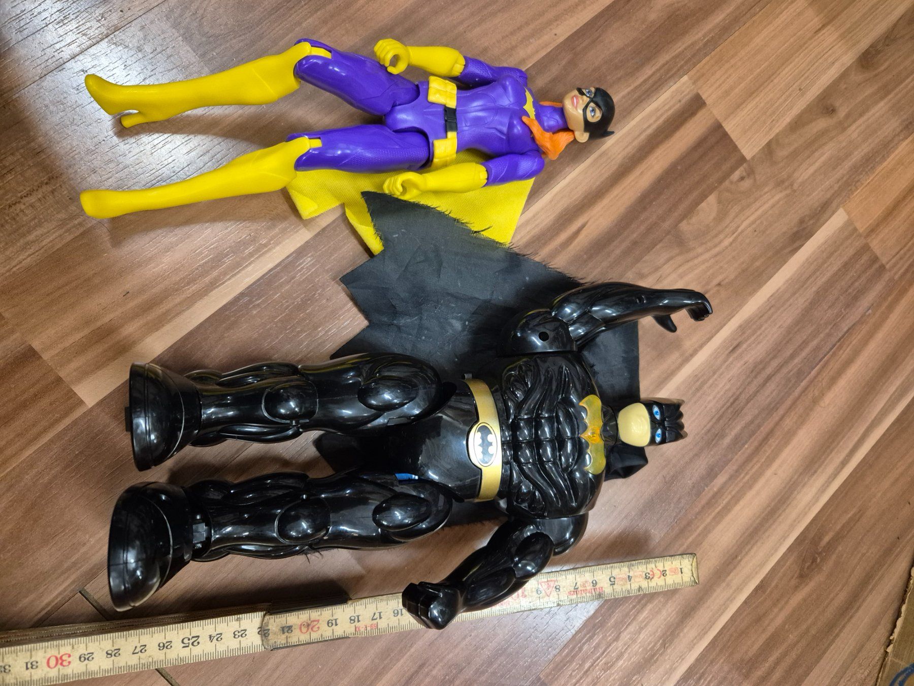 Statuette: Batman und Batwomen  K19 – Usato da Schwarzenburg venduto da Flamingo07 1