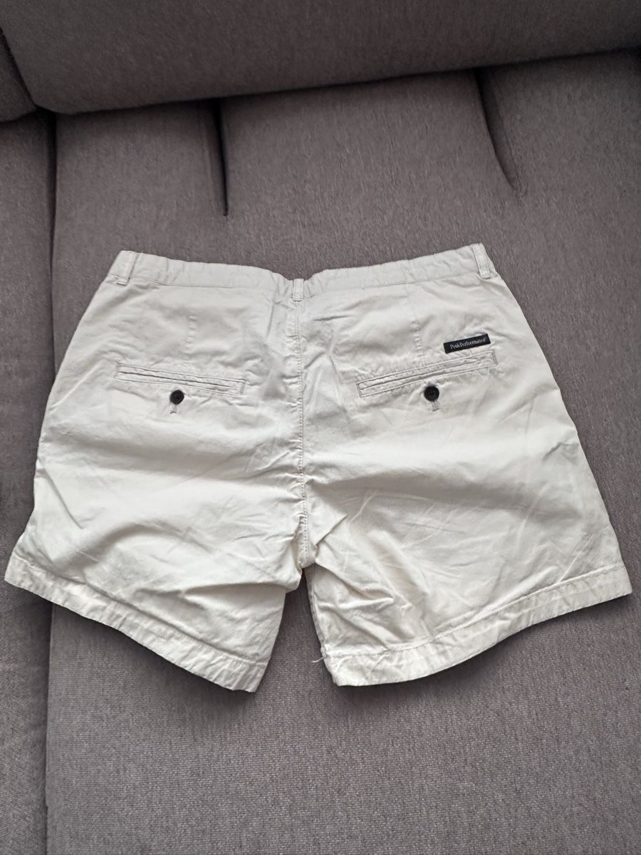 Peak Performance Pantaloni: Shorts PeakPerformance Gr.30 – Usato da Mels venduto da ricoshop 1