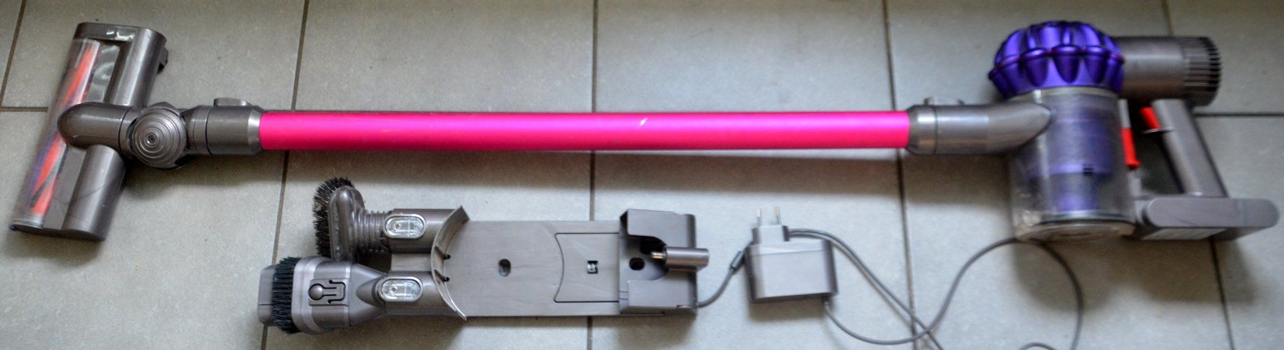 Dyson Aspirapolveri & Accessori: Staubsauger Dyson V6 aspirateur – Usato da Collonges venduto da arashee 2