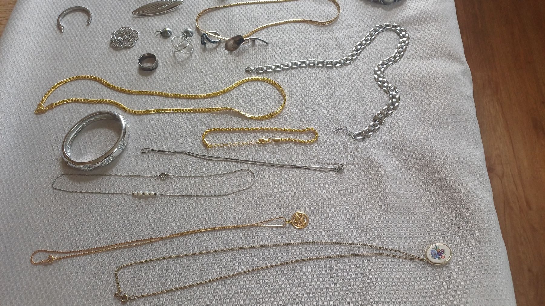 Altri gioielli: Lot diverser Schmuck  – Usato da Flawil venduto da Pinkmalibu 6