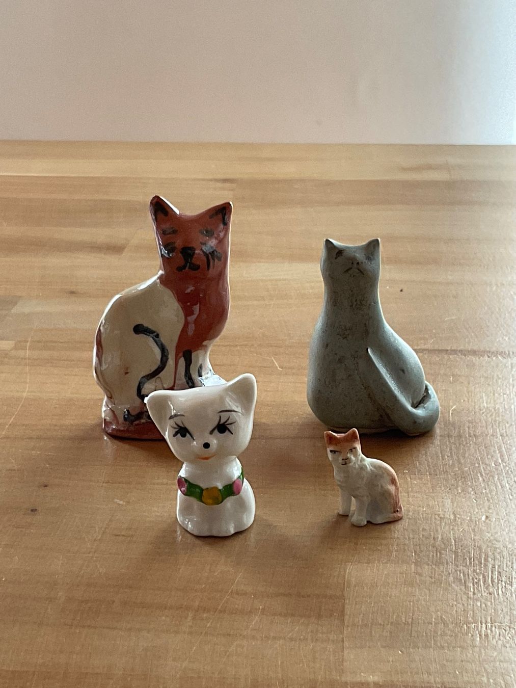 Figuren: 4 Katzen Figuren – Gebraucht aus Rümlang von euqinom16