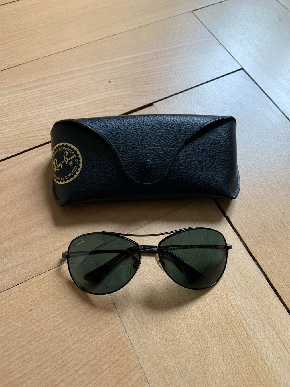 Ray-Ban Occhiali & Lenti: RAY BAN - Kinder Sonnenbrille – Usato da Zürich venduto da Diazaio
