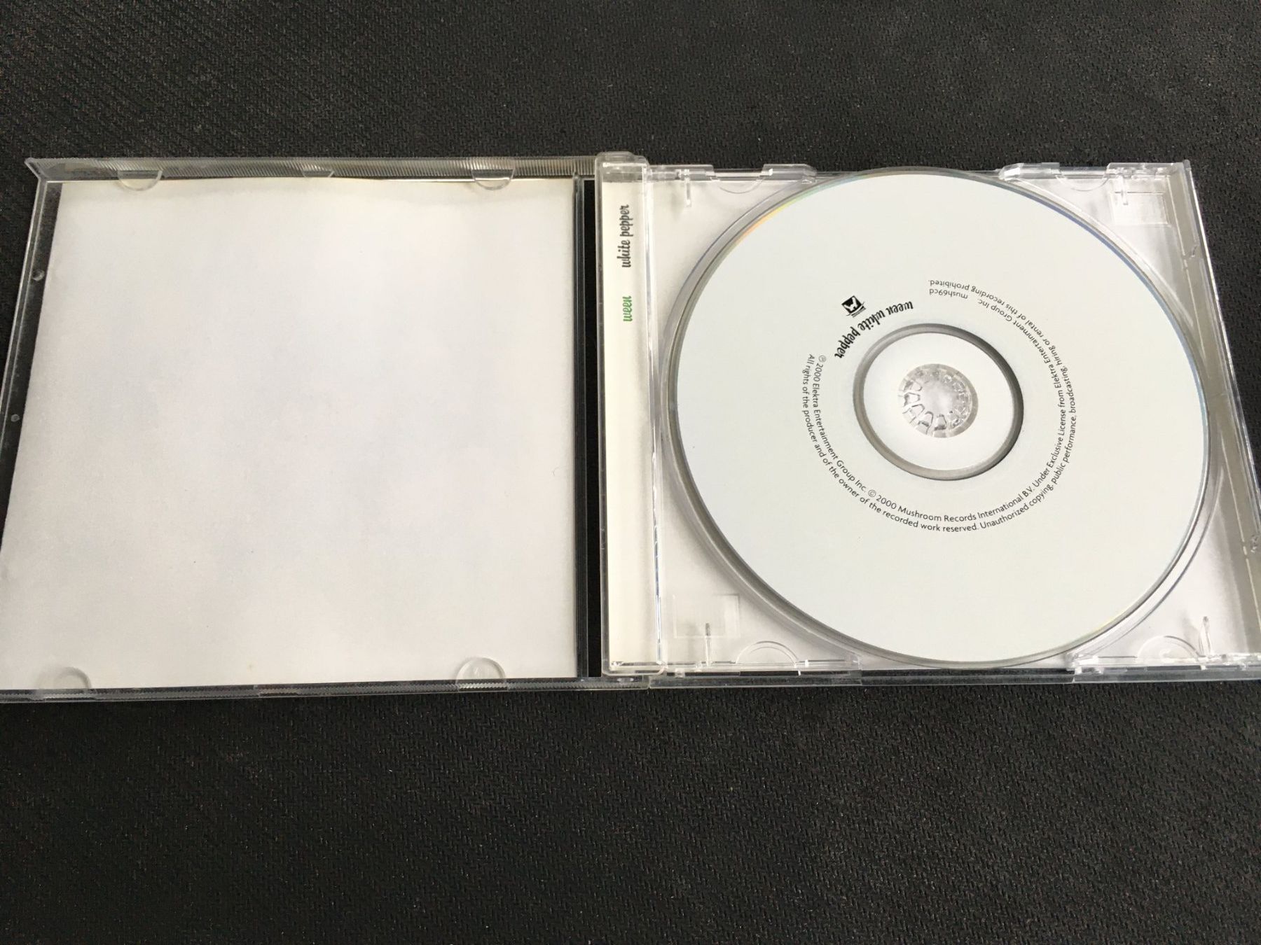 CDs: White Pepper - Ween -CD- – Gebraucht aus St.Gallen von MedienJoe 1