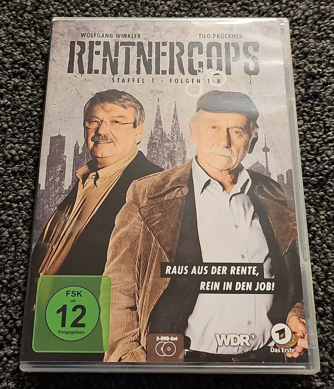 Tutti i DVDs: Rentnercops Staffel 1, Folgen 1-8 – Usato da Ruswil venduto da jan_bxl5