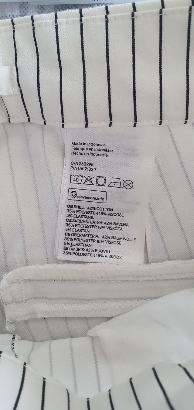 H&M Pantaloni: NEU - H&M Gestreifte Hose - Gr. 34 – Nuovo (secondo la descrizione) da Bern venduto da fede736 4