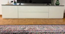 TV-Board weiss mit grauer Platte gebraucht guter Zustand
