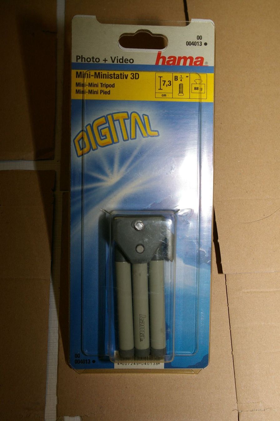 Treppiedi & Teste: Hama Mini - Ministativ  3D – Usato da Niederurnen venduto da mowgli_1963