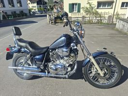 Yamaha XV 750 Virago