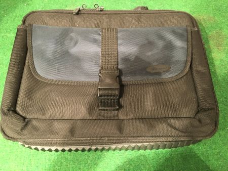Targus Laptop Tasche Schwartz Blau  in sehr gutem Zustand