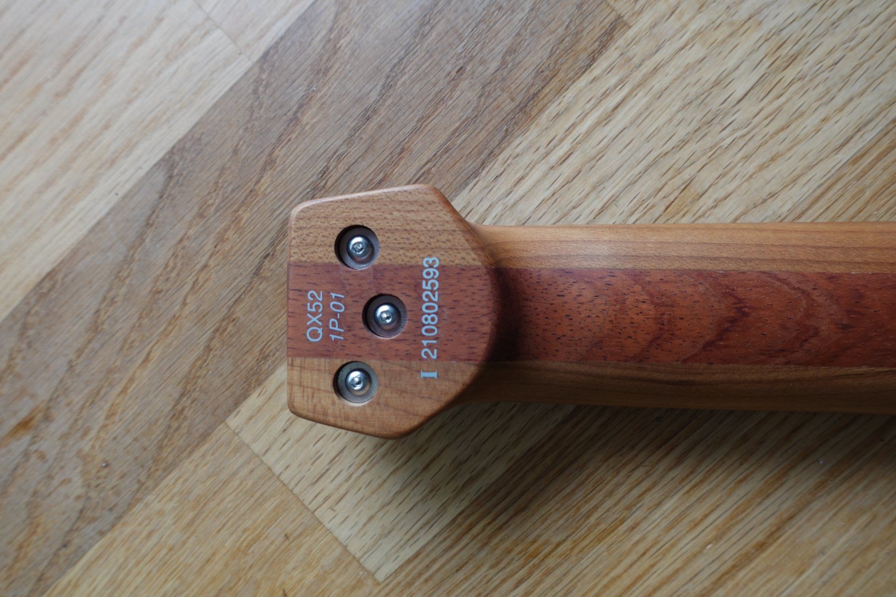 Ibanez Strumenti musicali: Guitare électrique Ibanez QX52 – Usato da Bramois venduto da fraduj16 4