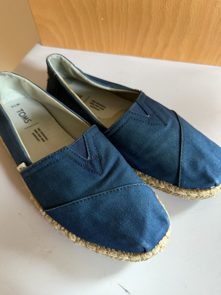 Toms Scarpe da donna: TOMS ALPARGATA CLASSIC  – Usato da Zurich venduto da Alinecnicolet