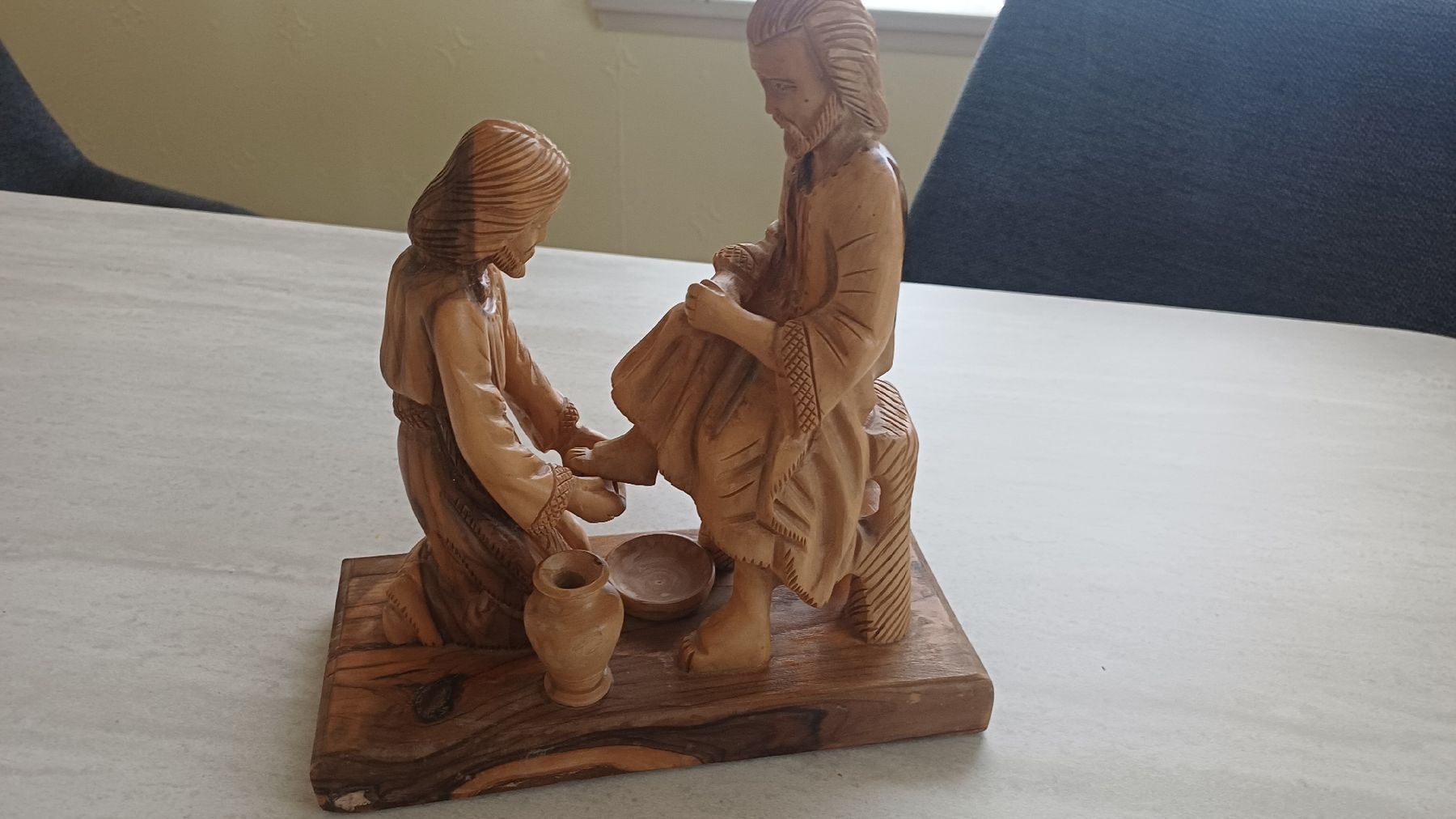 Figuren: Schöne geschnitzte Figur Olivenholz  – Gebraucht aus Flawil von Pinkmalibu 5